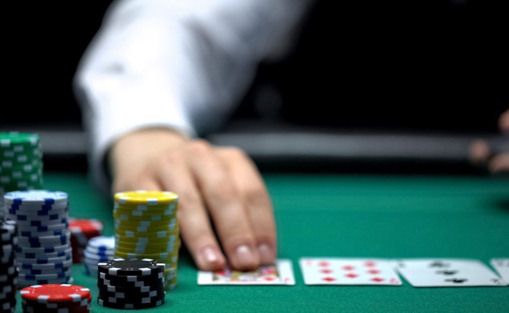 how many starting hands in texas holdem