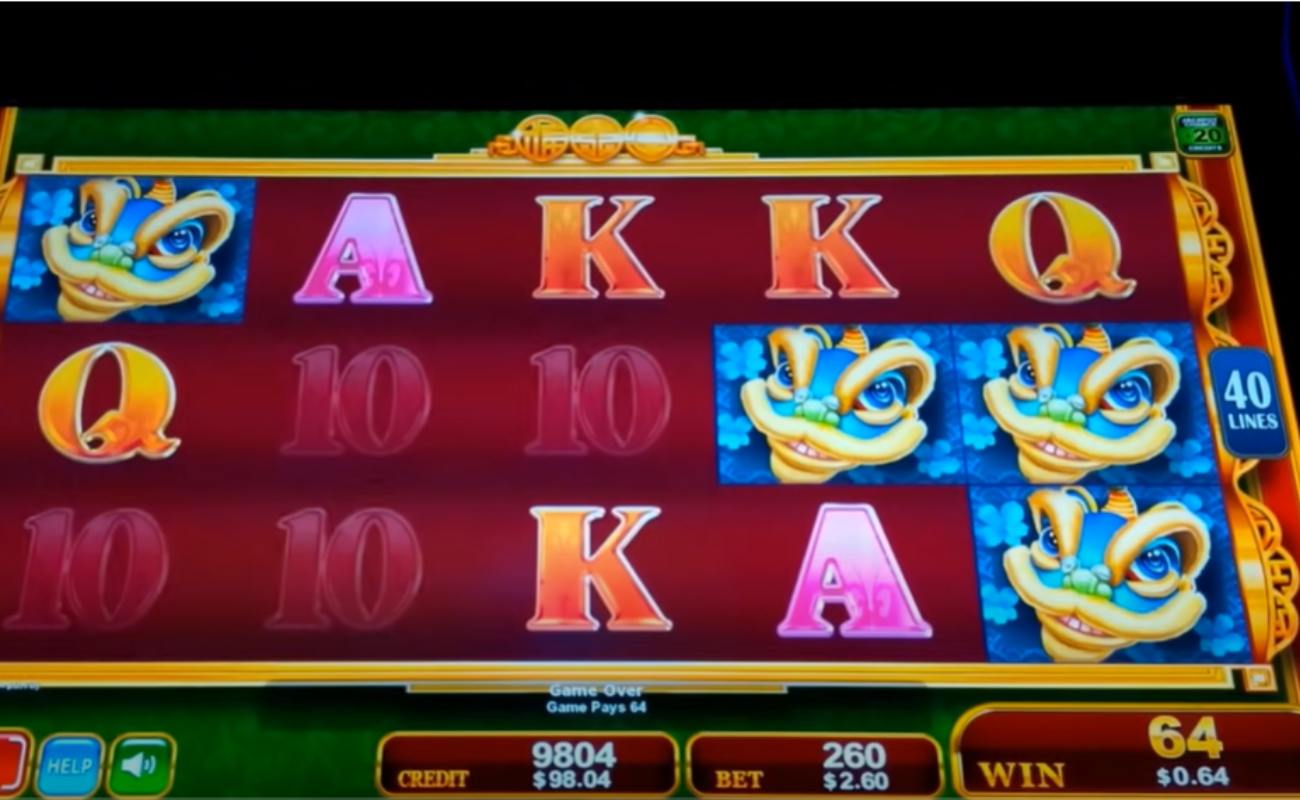 Lion Carnival online slot game.