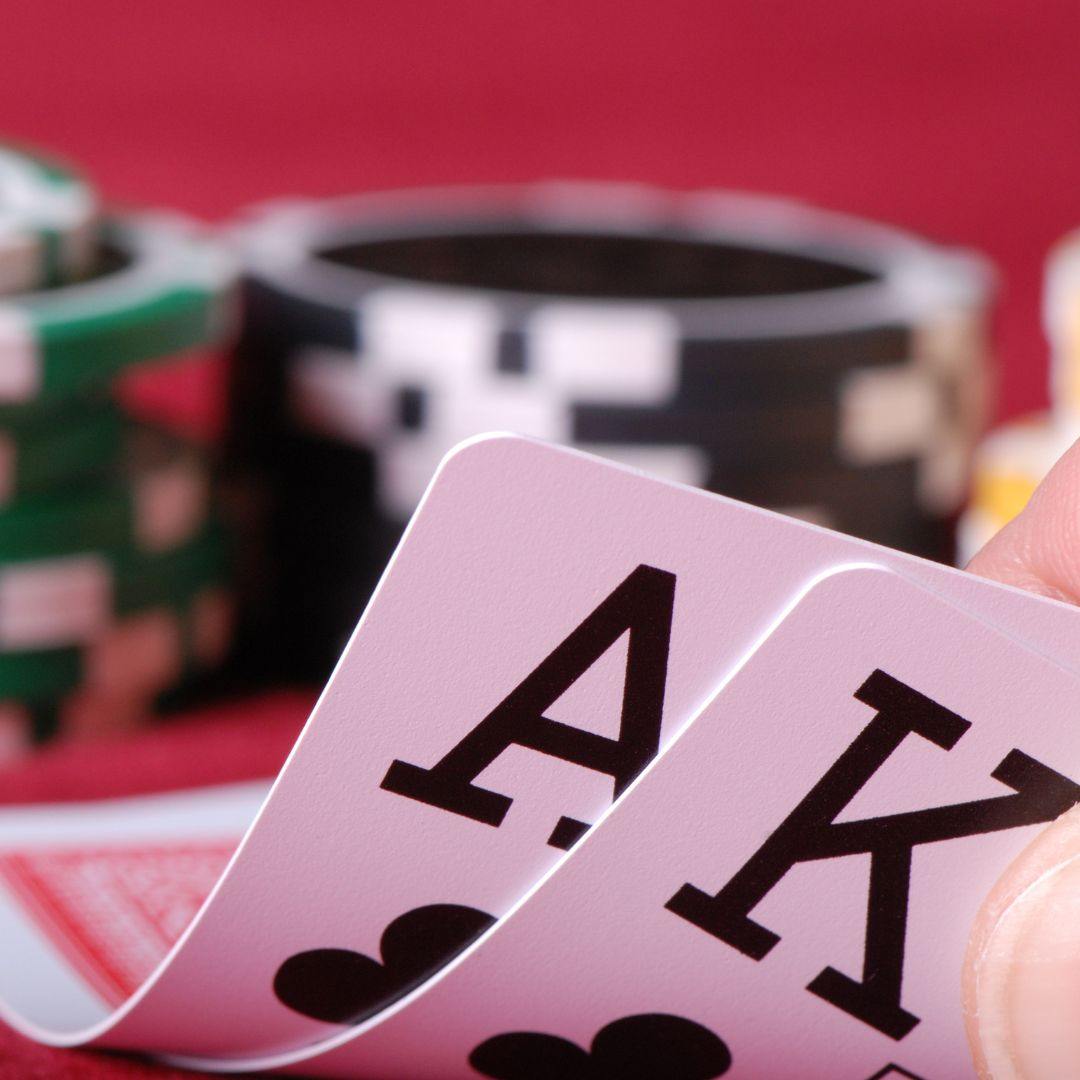 Poker vs. Texas Hold’Em Are They the Same? Online