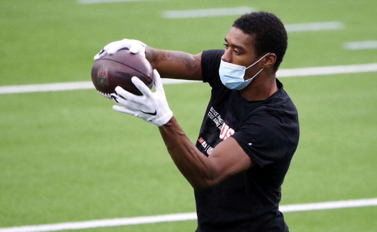 Keelan Cole #84 of Jacksonville Jaguars warming up at SoFi Stadium October 2020. Photo by Katelyn Mulcahy/Getty Images