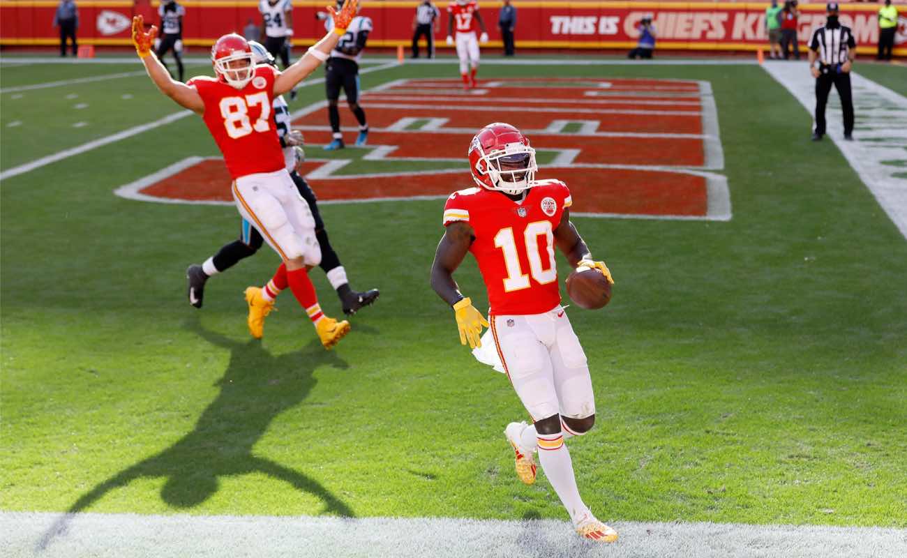 Tyreek Hill #10 of the Kansas City Chiefs scores a touchdown against the Carolina Panthers at Arrowhead Stadium. Photo by David Eulitt/Getty Images.