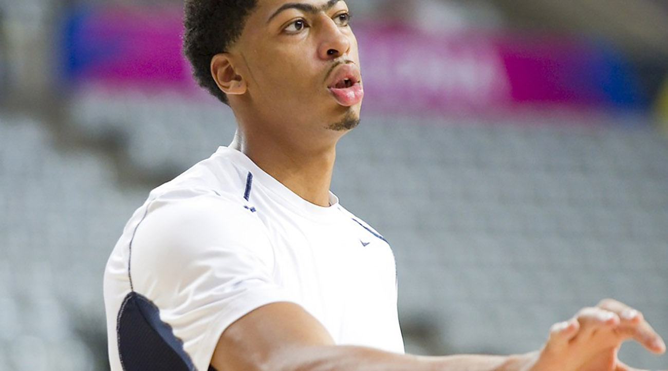 Anthony Davies in white t-shirt