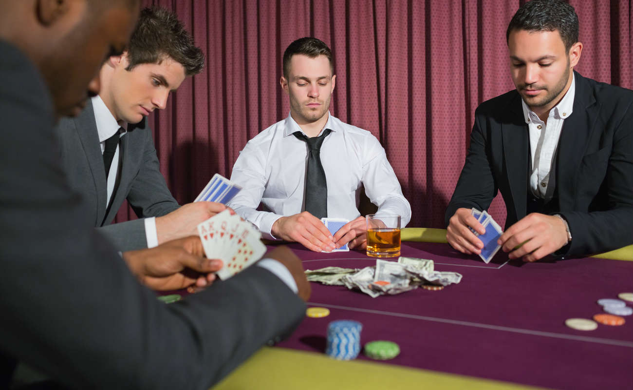 Three of a Kind vs. a Two Pair in Poker – BetMGM