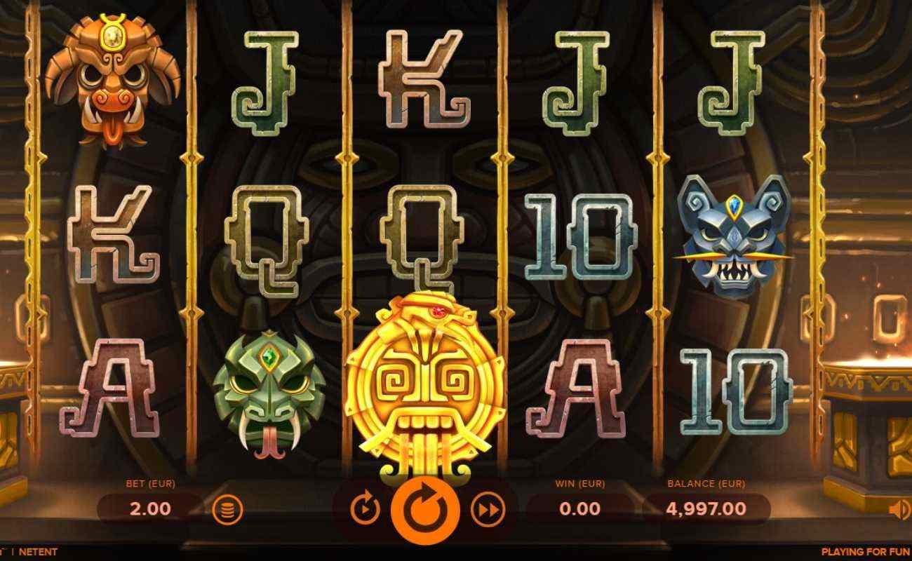 Rise of Maya slot screenshot with Mayan themed symbols