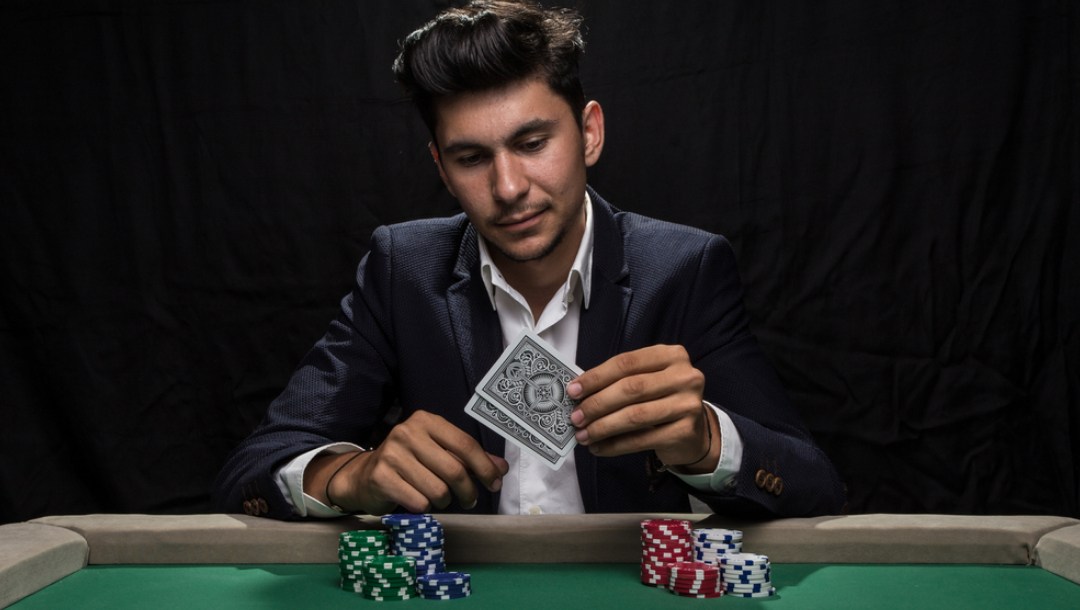 Tips for Keeping Your Head in the Poker Game – BetMGM