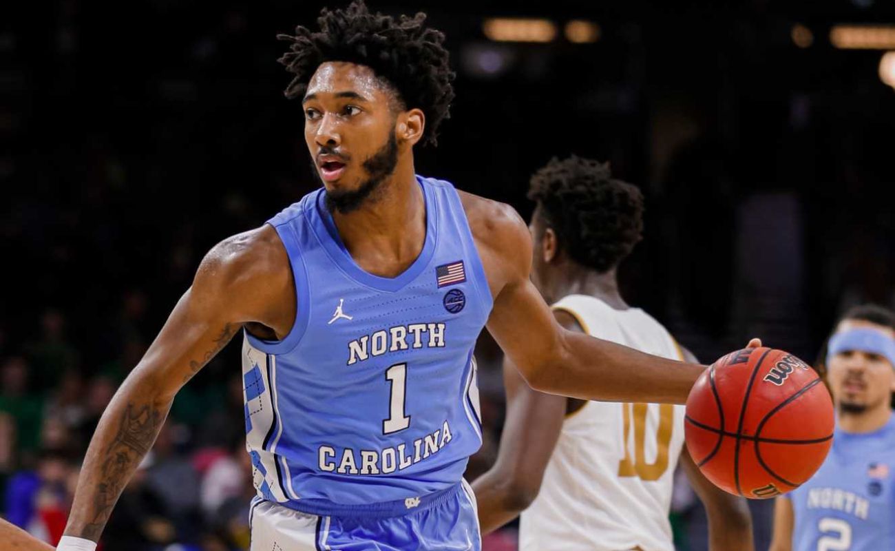 Leaky Black of North Carolina Tar Heels dribbles ball during game against
