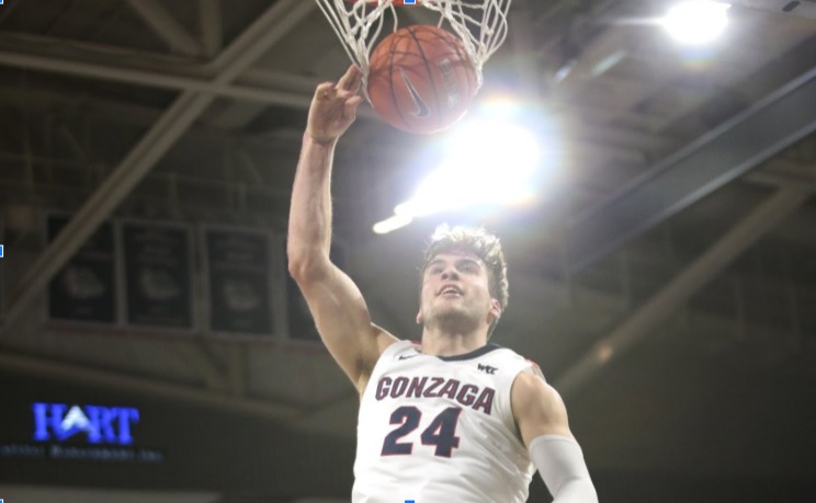 Corey Kispert #24 of the Gonzaga Bulldogs dunks ball against the San Francisco Dons