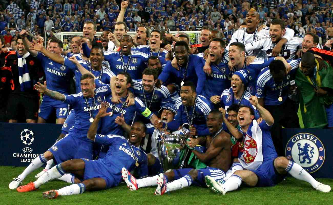 Players of Chelsea FC celebrate with the trophy after winning the UEFA Champions League final