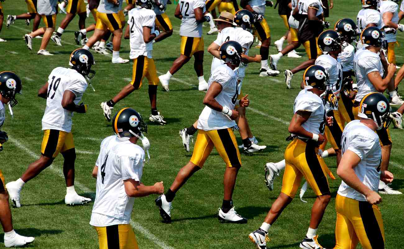 Pittsburgh Steelers team practicing at training camp