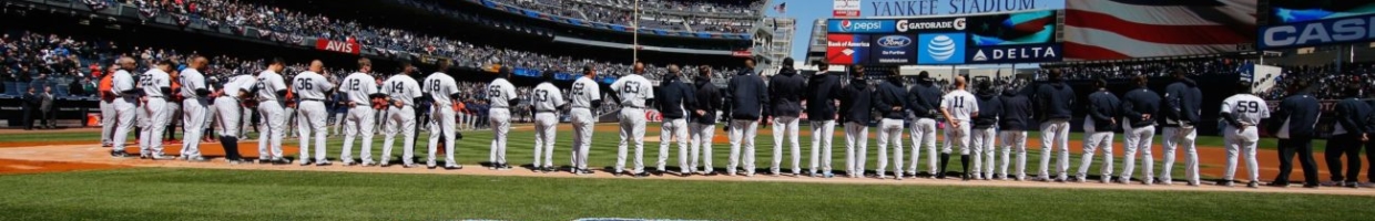 Yankees players lined up on the field