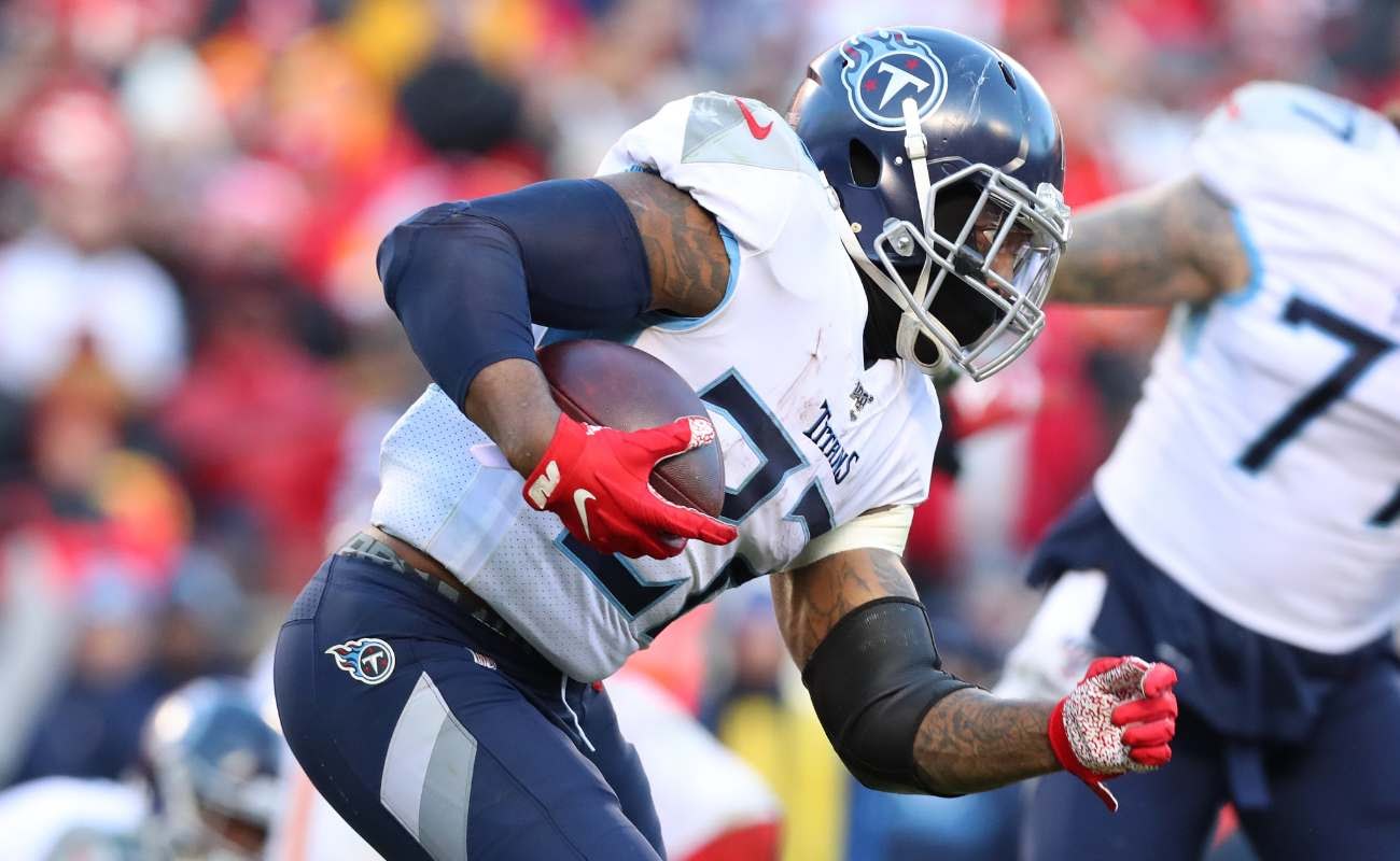 Derrick Henry of Tennessee Titans runs with the ball during AFC Championship Game