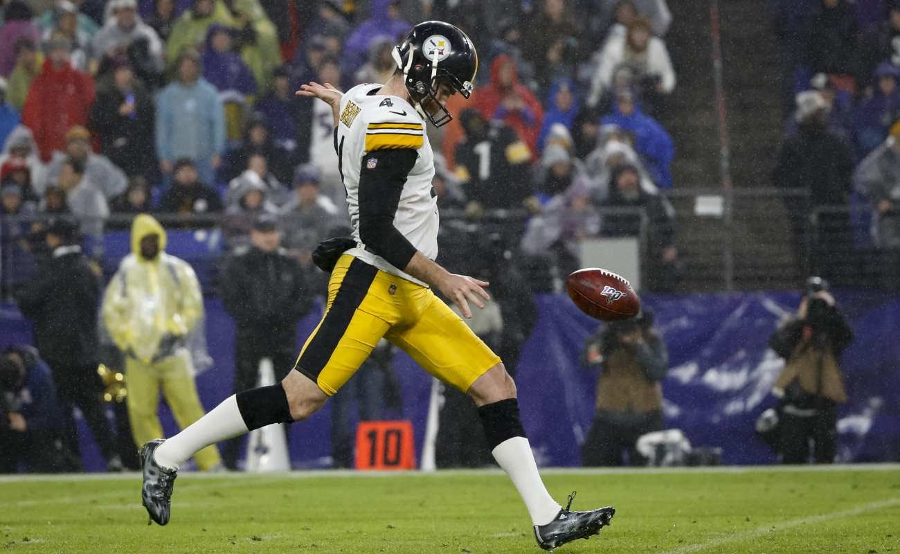 Jordan Berry of Pittsburgh Steelers against the Baltimore Ravens during M&T Bank Stadium