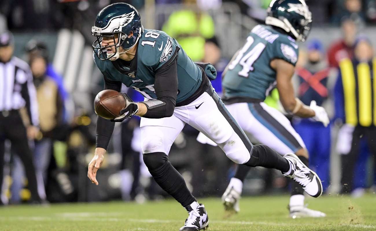 Josh McCown of Philadelphia Eagles against Seattle Seahawks in NFC Wild Card Playoff game
