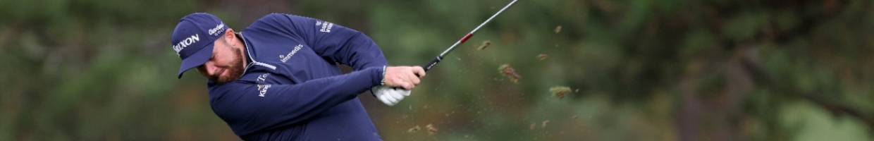 NOVEMBER 14: Shane Lowry of Northern Ireland plays a shot on the 17th hole during the continuation of the second round of the Masters at Augusta National Golf Club on November 14, 2020 in Augusta, Georgia.