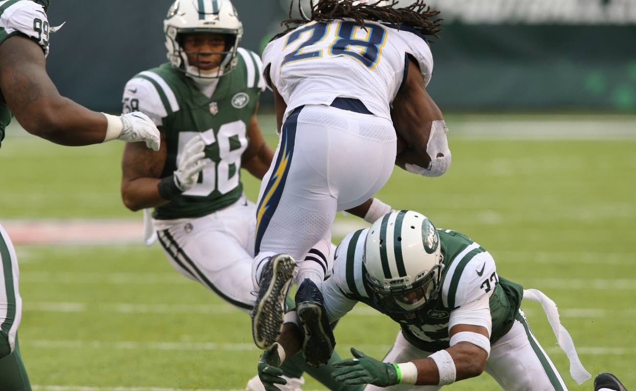 Jamal Adams of New York Jets against the Los Angeles Chargers at MetLife Stadium December 2017.