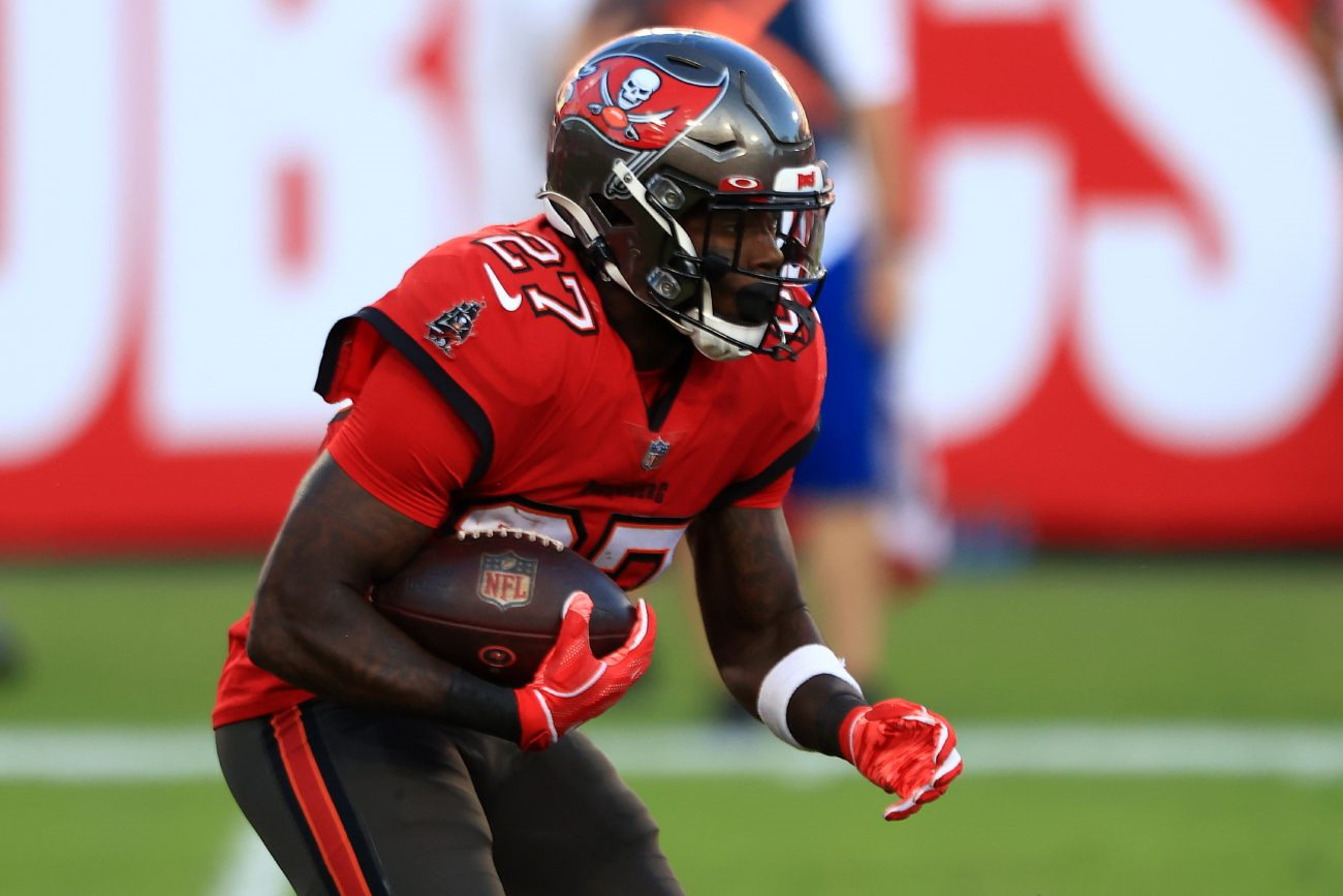 Ronald Jones II of the Tampa Bay Buccaneers carries the ball. Photo by Mike Ehrmann/Getty Images