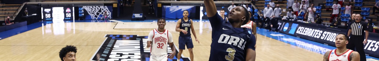 Max Abmas #3 of the Oral Roberts Golden Eagles drives to the basket against the Ohio State Buckeyes in the first round game of the 2021 NCAA Men's Basketball Tournament at Mackey Arena on March 19, 2021 in West Lafayette, Indiana. (Photo by Gregory Shamus/Getty Images)