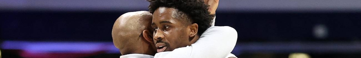 INDIANAPOLIS, INDIANA - MARCH 27: Adam Flagler #10 of the Baylor Bears celebrates after their Sweet Sixteen win over the Villanova Wildcats in the 2021 NCAA Men's Basketball Tournament at Hinkle Fieldhouse on March 27, 2021 in Indianapolis, Indiana. (Photo by Andy Lyons/Getty Images)