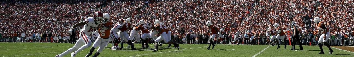 A general view of play between the Texas Longhorns and the Oklahoma Sooners during the 2019 AT&T Red River Showdown at the Cotton Bowl in Dallas, Texas. (Photo by Ronald Martinez/Getty Images)